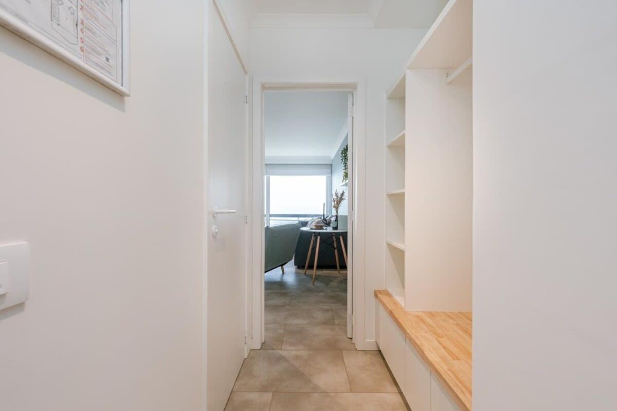 Huswell - Modern With Seaview And Parking Apartment *